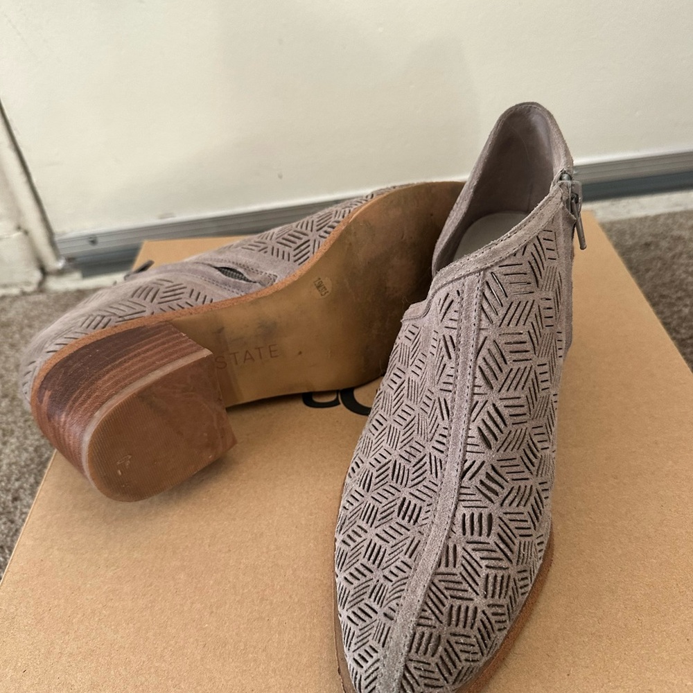 1State Geometric Style Shoes - Picture 5 of 5